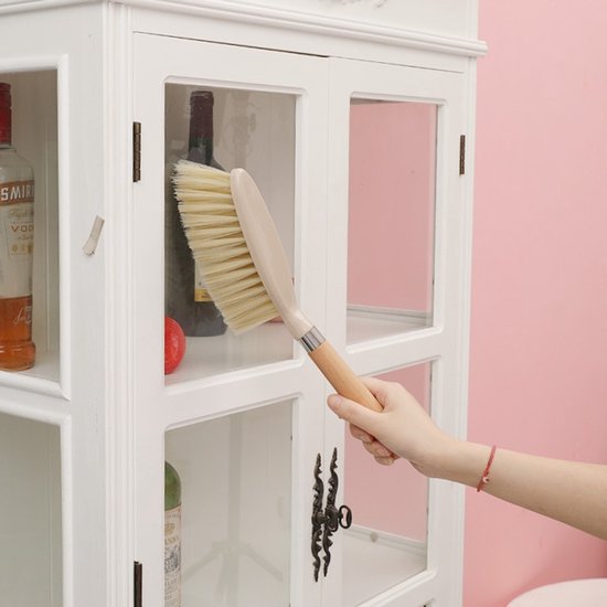 Stofborstel met lange steel van beukenhout en zachte haren - geschikt voor het reinigen van slaapkamerkleden, banken en vloeren - klein formaat - 31*7 cm - natuurlijke houtkleur - 1 stuk van Iris Hantverk — afbeelding 4
