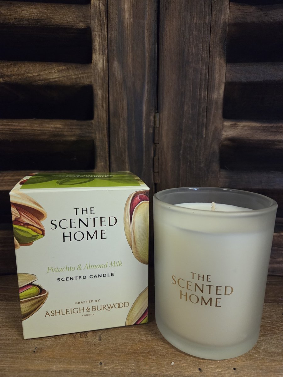 Ashleigh & Burwood Pistachio & Almond Milk - geurkaars - 40 branduren - 1 stuk