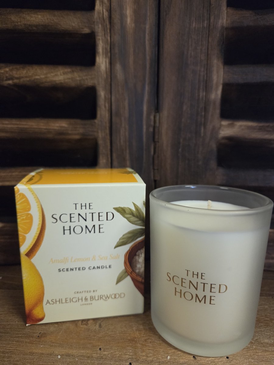 Ashleigh & Burwood Amalfi Lemon & Sea Salt - scented candle - 40 branduren - 1 stuk