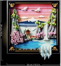 Gedetailleerd LEGO-landschap met berg, waterval, kersenbloesems en kraanvogels, met afmetingen 39x35 cm.