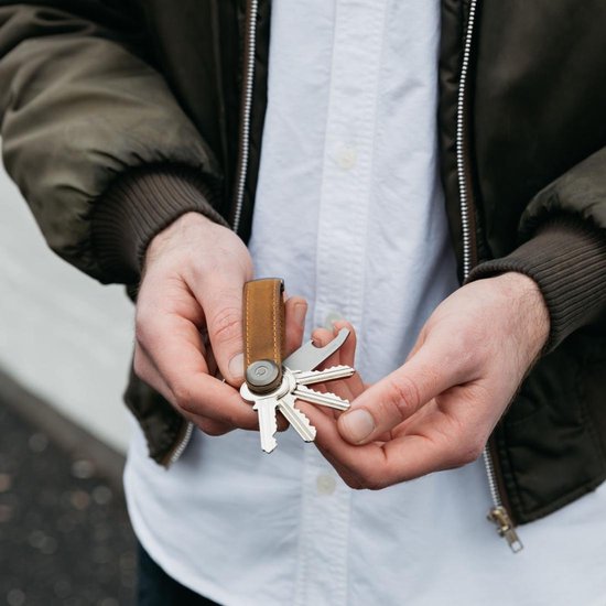 Porte-clés en cuir Orbitkey 2.0 Crazy Horse Chestnut Brown