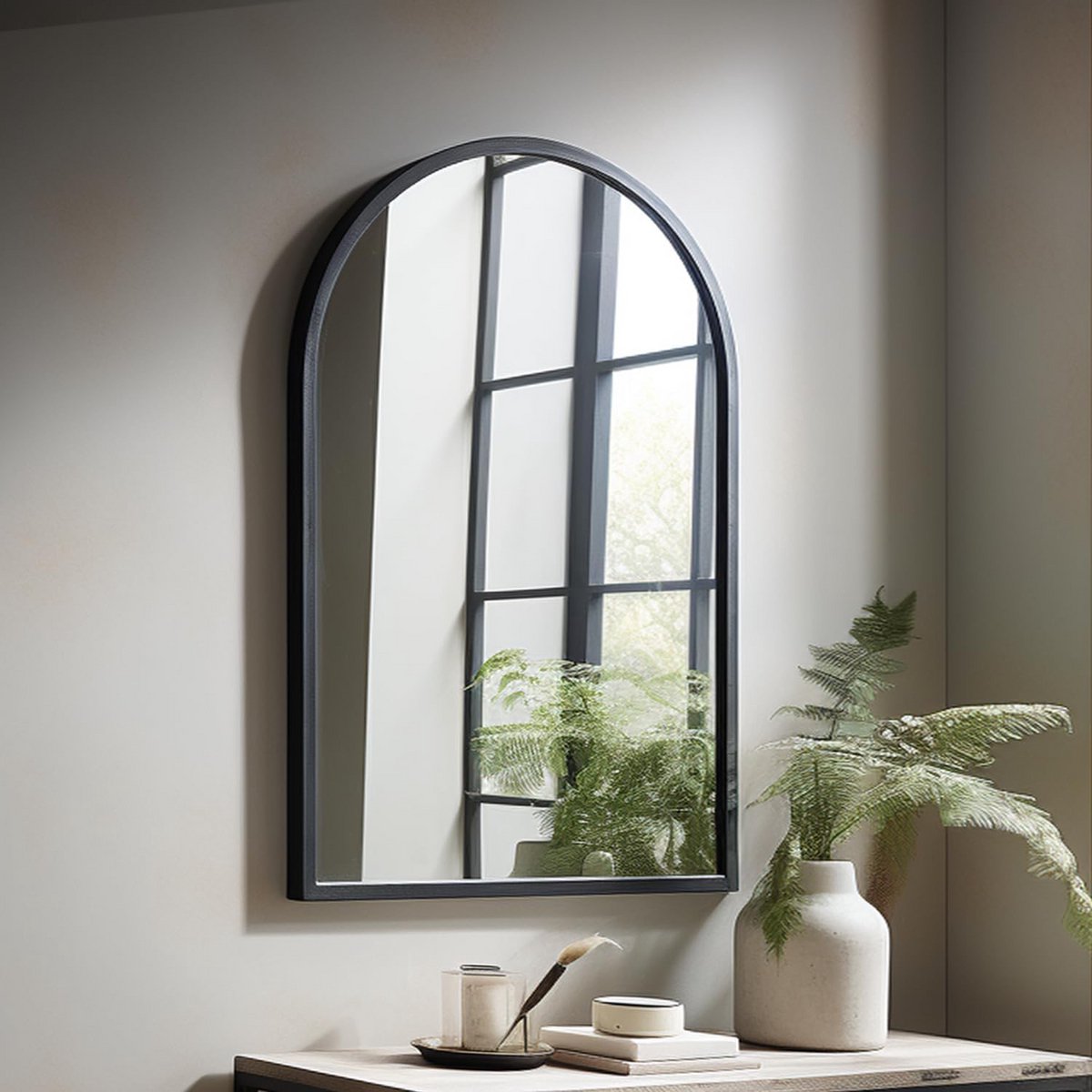 Gebogen Wandspiegel met Zwarte Metalen Frame voor Woonkamer en Badkamer
