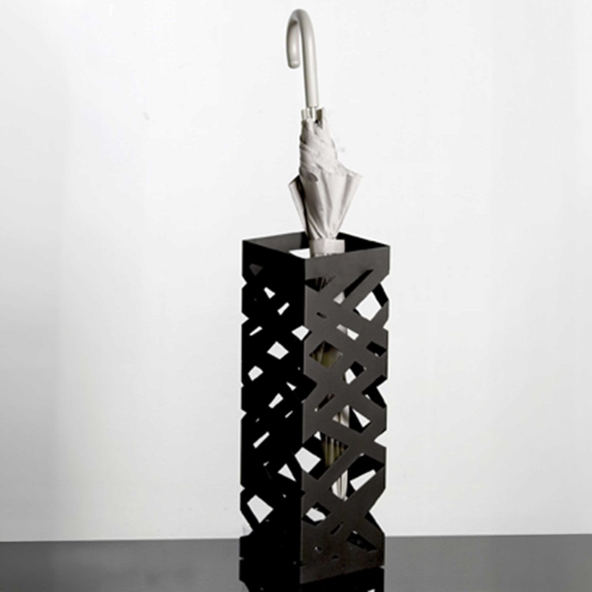 Paraplubak | 16 X 16 X 48 Cm | Zwart - Haku - Paraplubakken - Zwart - Metaal