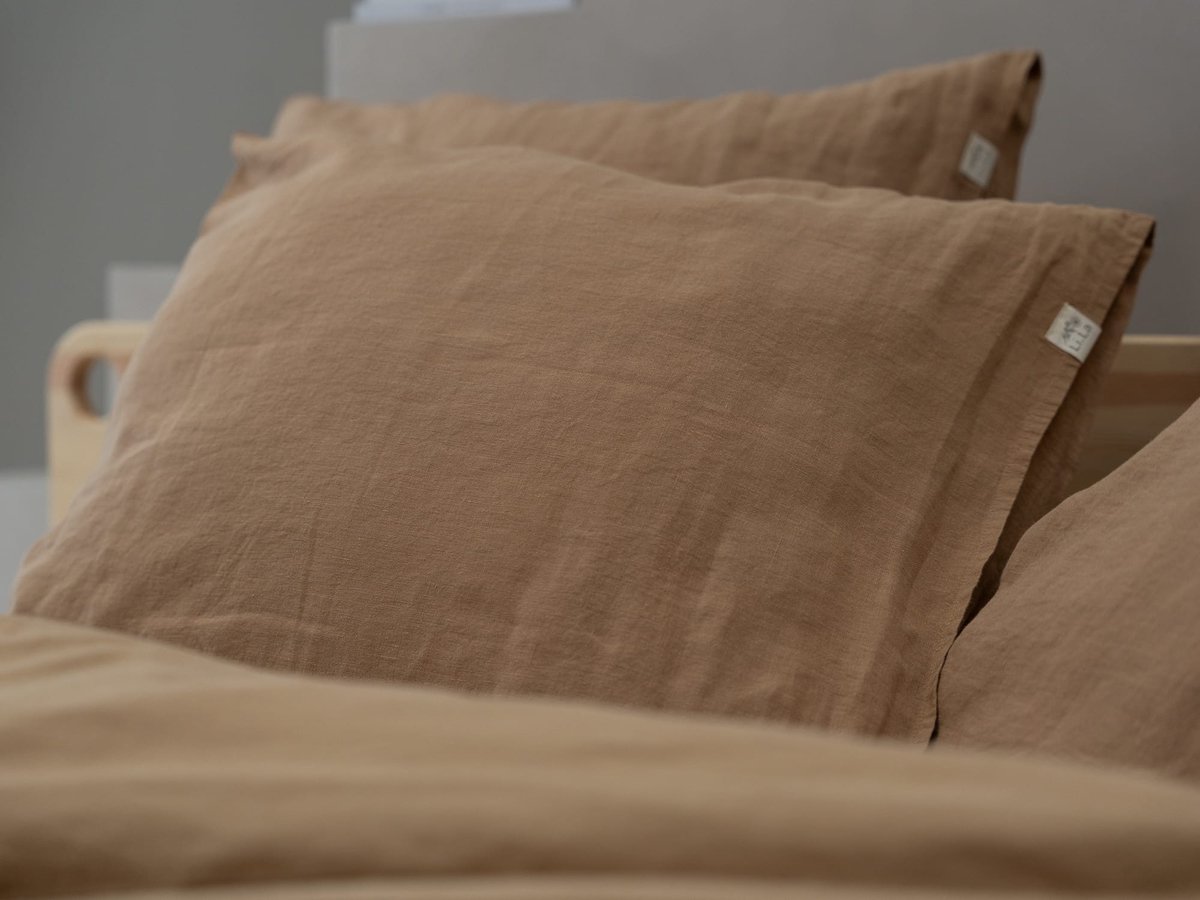 Linnen Label - Duurzaam 100% Europees gewassen linnen kussensloop 60 x 70 cm - Toffee