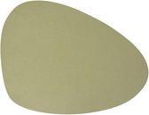 Placemat Leather Green Oval-organic 41x30cm