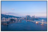 Luchtfoto van de skyline en grote Gwanganbrug in Busan - Foto op Akoestisch paneel - 120 x 80 cm