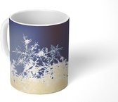 Mok - Close-up bevroren sneeuwvlok - 350 ML - Beker