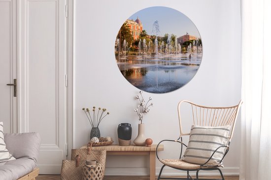 Lavabos sur une place de la ville française de Nice Cercle mural aluminium ⌀ 140 cm