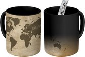Magische Mok - Foto op Warmte Mok - Wereldkaart - Quote - Grijs - 350 ML - Mok met Tekst