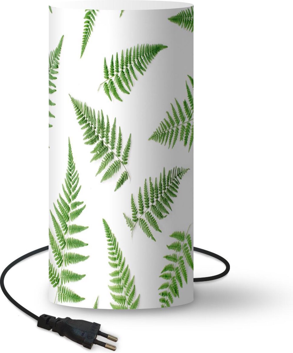 Lamp - Nachtlampje - Tafellamp slaapkamer - Tropisch - Varen - Groen - 54 cm hoog - Ø24.8 cm - Inclusief LED lamp
