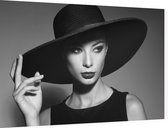 Vrouw met hoed zwart wit - Foto op Dibond - 90 x 60 cm