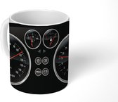 Mok - tekening van een zwart dashboard in een auto - 350 ML - Beker