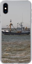 Geschikt voor iPhone Xs hoesje - Noordzee - Vissersboot - Water - Siliconen Telefoonhoesje