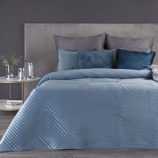 Oneiro’s luxe SOFIA /type 2/ Beddensprei Blauw - 220x240 cm – bedsprei 2 persoons - blauw – beddengoed – slaapkamer – spreien – dekens – wonen – slapen