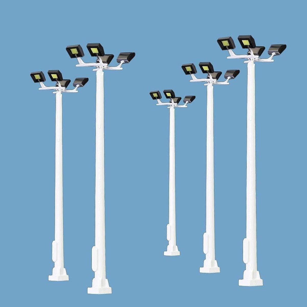 Modelspoor N-schaal 1:150 Piazza Lamppost met 4 LED's - 4 Stuks Speelplaats Verlichting voor Treinen