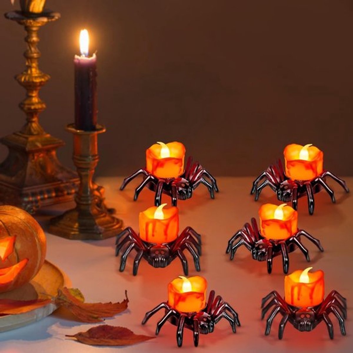 Casalora 6 vlamloze Halloweenkaarsen - Werkt op batterijen - Halloweenverlichting - Theelichtje in de vorm van een spin - Halloweenhuisdecoratie - Halloweenversiering voor binnen - Geschikt voor eettafels, feestjes en open haarden - Halloweencadeau