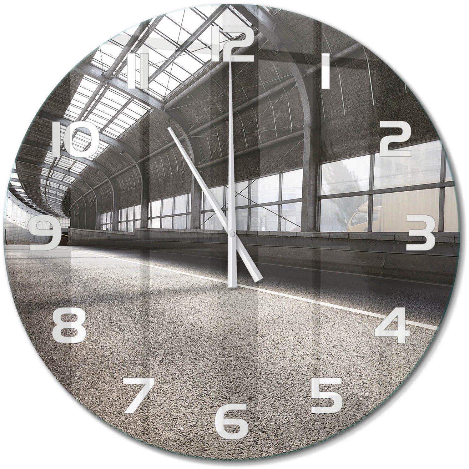 TULUP Wandklok - Straat in de tunnel Klok Glas Met Opdruk - fi60 cm - Grijs Moderne Wandklok Glas - Witte handen - Ronde Klok - Decoratieve Glazen Klok - Glazen Wandklok Design