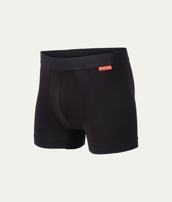Zwarte boxershort met brede tailleband en oranje Undiemeister-label aan de voorzijde.
