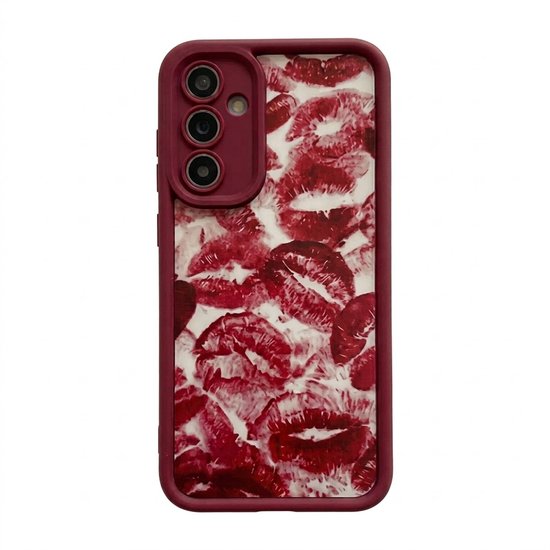 Bordeauxrode backcover voor Samsung Galaxy A16 met een levendige rode lippenprint en beschermende rand.
