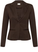 Koffiebruine Kaffe blazer met één knoop, reverskraag en satijnen details bij de zakken.