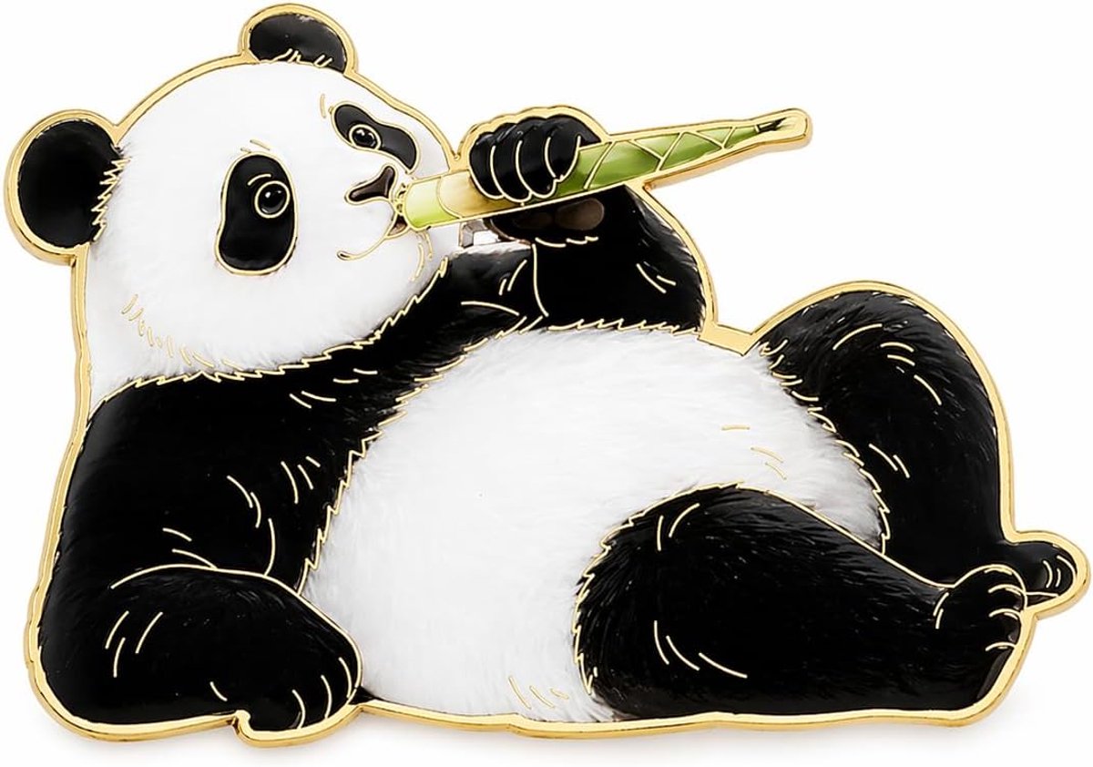 Etende panda broche pinnen schattige pluizige dieren sieraden dames hoeden sjaals revers bedels cadeaus
