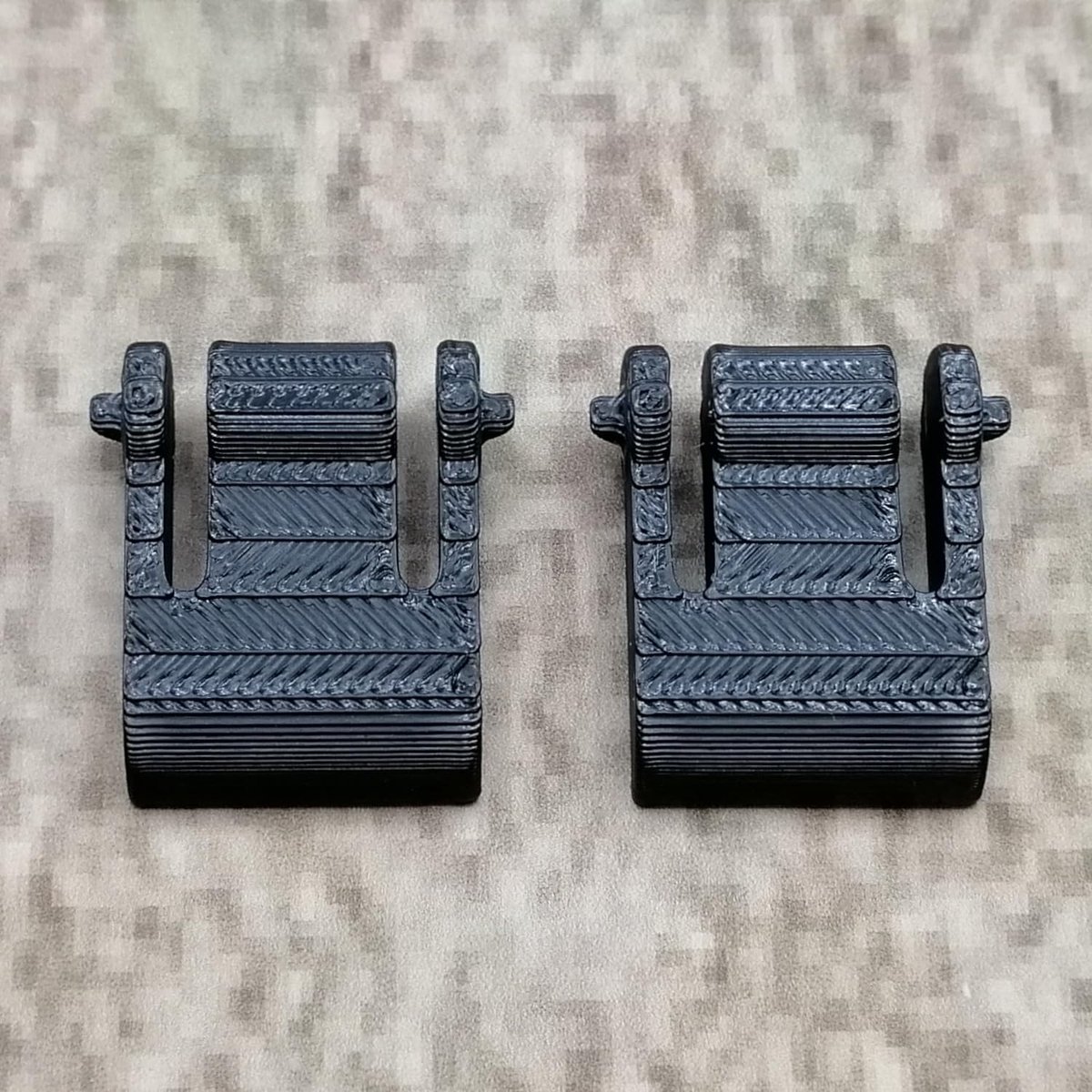 1 paar (2 stuks) vervangende toetsenbordpoten, zwart, compatibel met Razer Blackwidow X Chroma toetsenbord, reserveonderdeel toetsenbordstandaard voeten keyboard