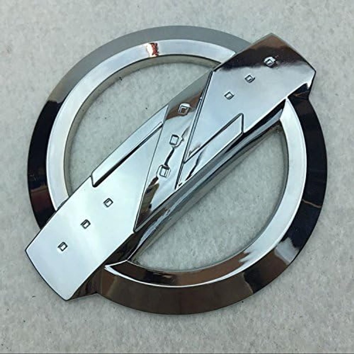 Silver 370Z Rear Z EMBLEM BADGE Fair Lady 370 Z Bodykit Silver