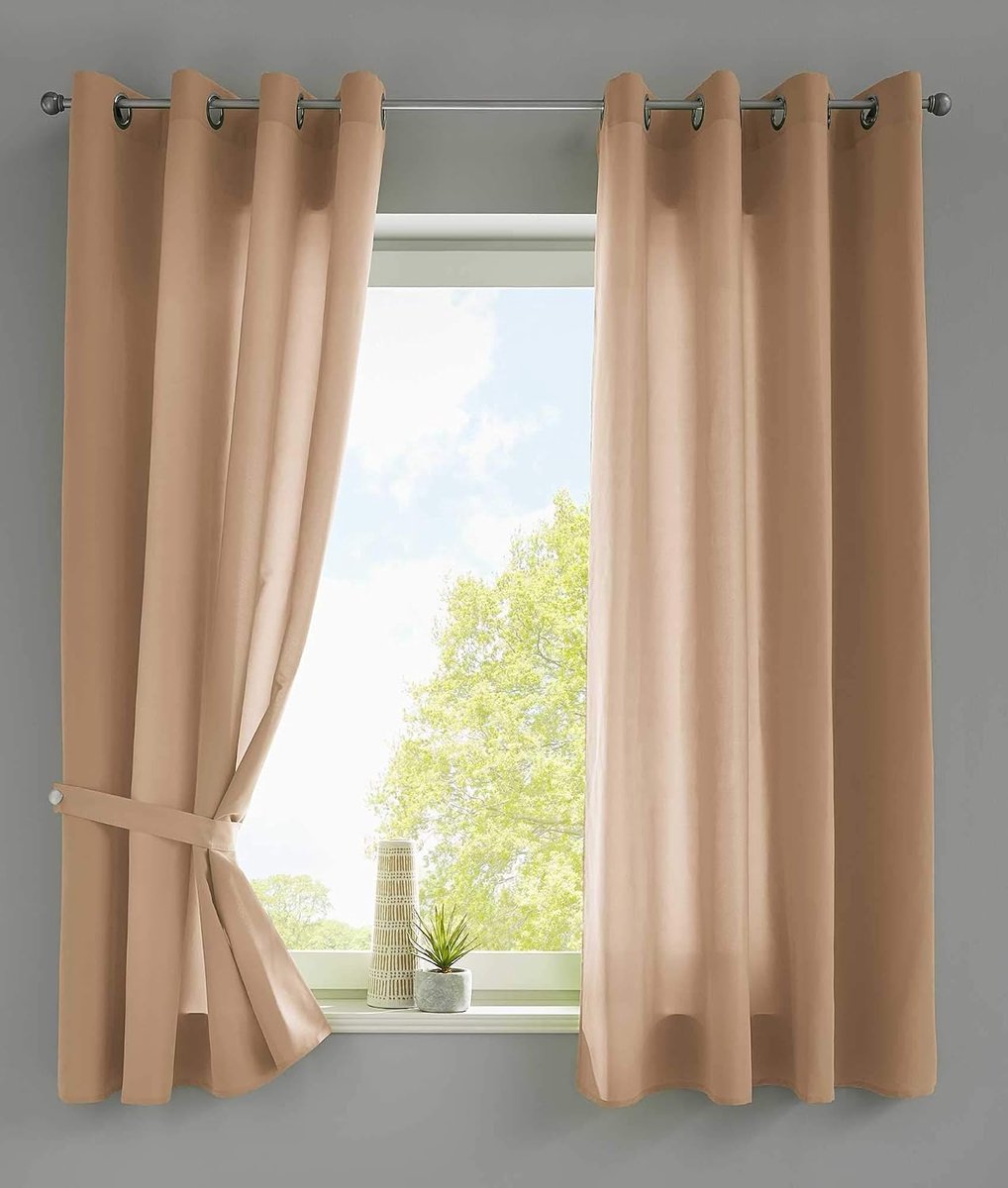 Set van 2 gordijnen sjaal oogjes »Berlin« HxB 175x140 cm zand ondoorzichtig microsatijn lichtdoorlatend Uni mat, 20405N2