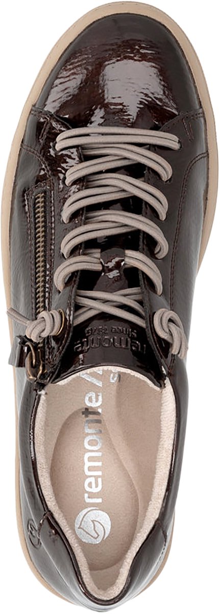 Baskets en cuir