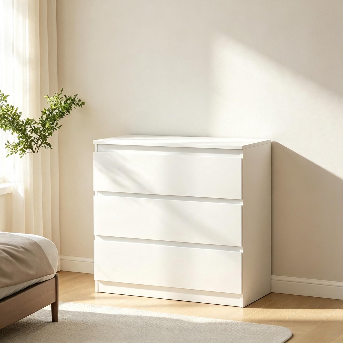 REDOM - Ladekast met 3 ruime lades - Griffloze, slanke constructie - Minimalistische stijl - Woonkamer en slaapkamer - Spaanplaat - Wit - 80 x 39 x 73 cm