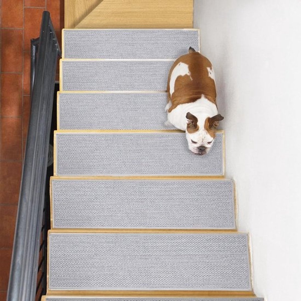 Antislip Vloerkleden voor Binnentrappen - Geluidsabsorberend - 15 Stuks - Grijs - 20 x 76 cm