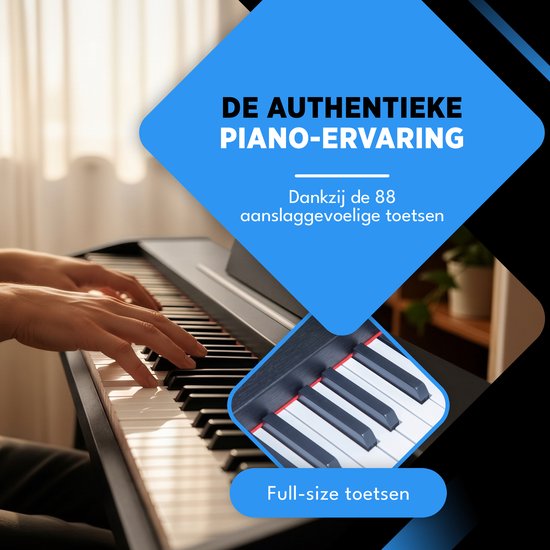Close-up van handen op de 88 aanslaggevoelige toetsen van een Finesse piano.