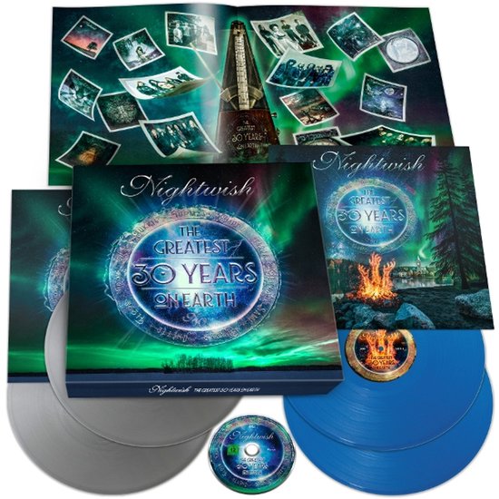 Nightwish - The Greatest 30 Years On Earth set met blauwe en grijze LP's, CD en boek met poollicht en metronoom.