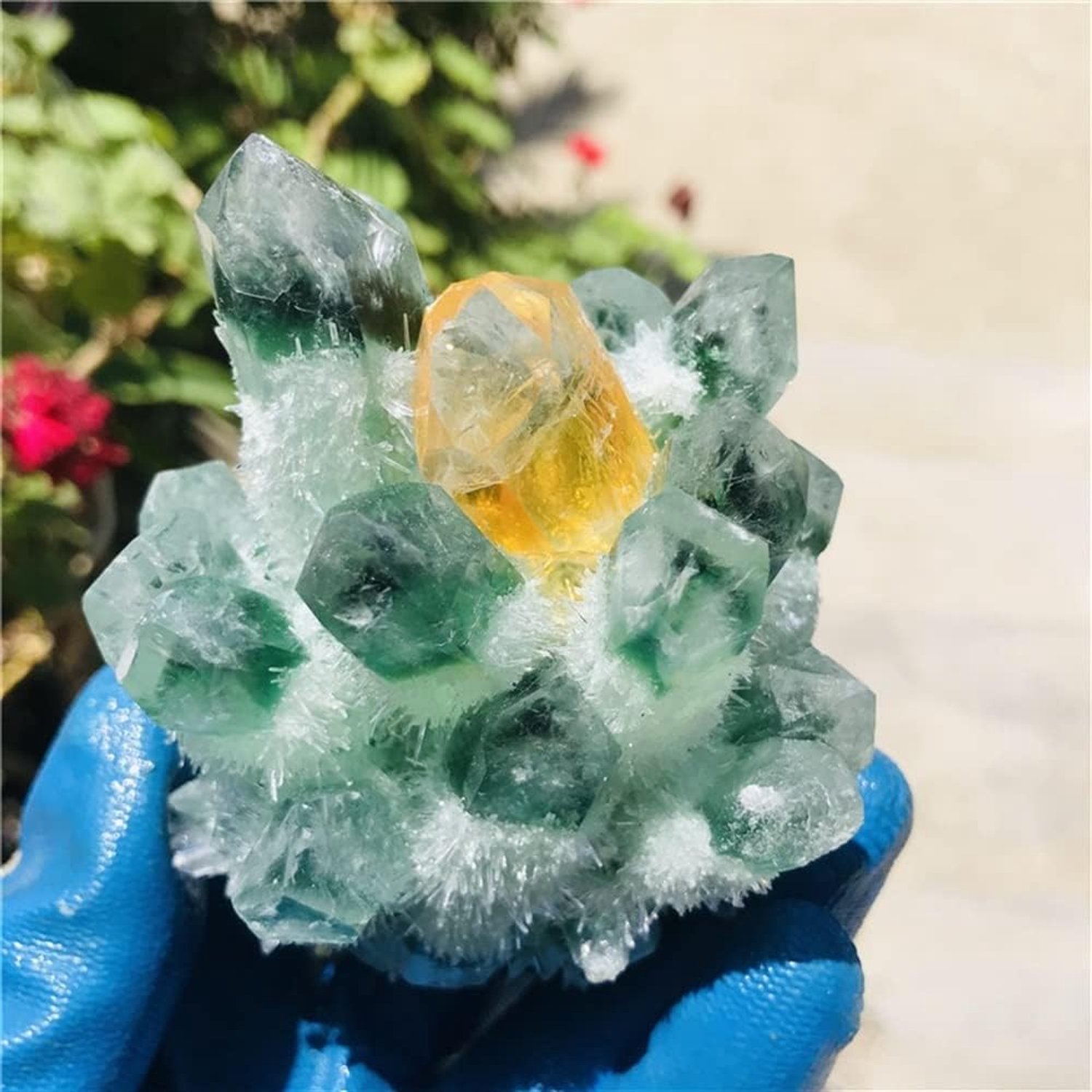 Healing Crystal Quartz Cluster Natural Green Ghost Crystal Cluster Ingelegde met gele minerale specimen Healing Interieurdecoratie (Size : 300-400g)