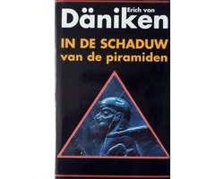 In de schaduw van de piramiden