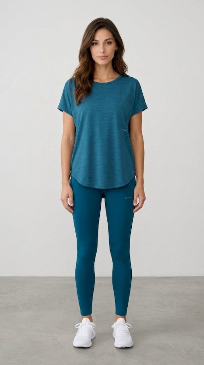 RÖHNISCH - motion tee - Training t-shirt korte mouw dames - Lichtblauw van Röhnisch — afbeelding 2