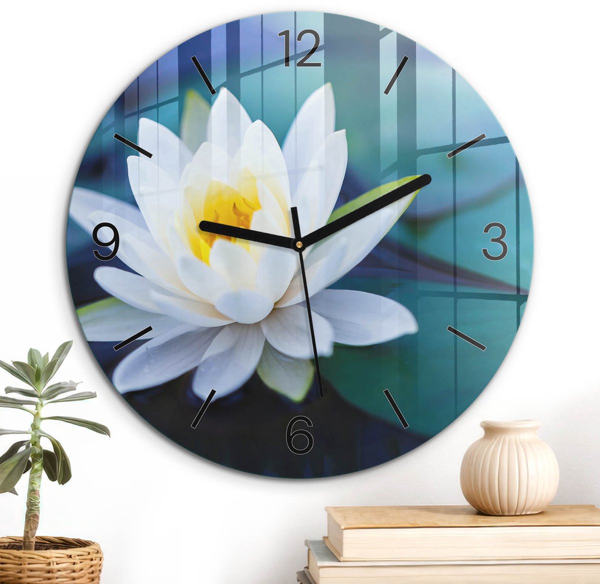 ArtPrintCave Wit Glazen Klok - Wandklok 30 cm - Muurklok Rond - Waterlelie Wandklok Keuken - Bloemen En Planten Unieke Klok - Zwarte Klokwijzers