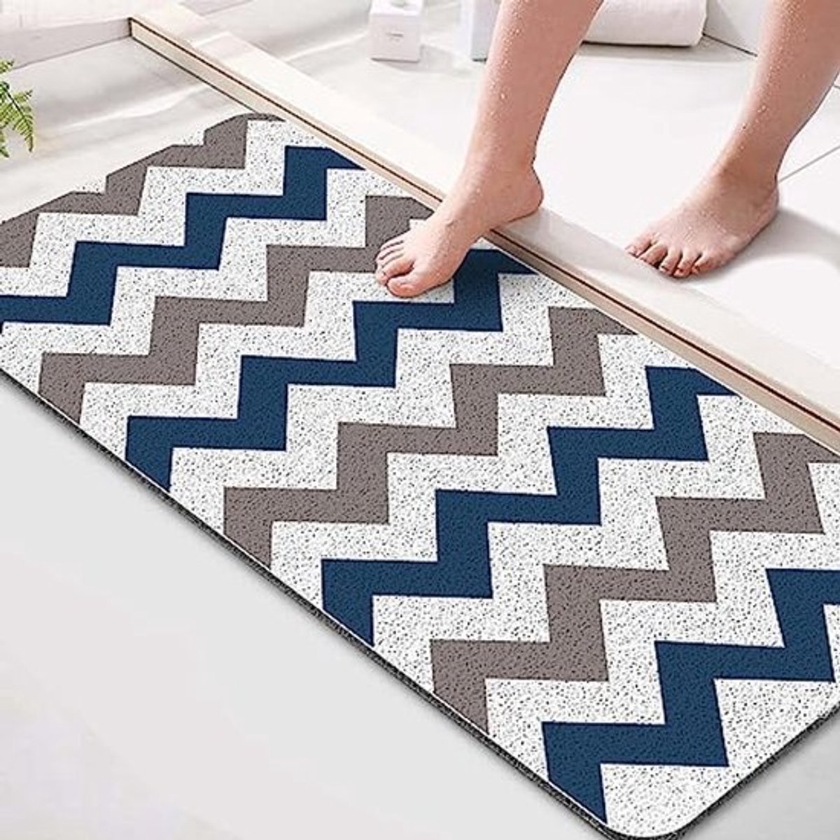 Antislip Douchemat met Afvoergaten - Sneldrogende PVC Badmat voor Doucheruimte - 15,7 x 96 cm, Geometrisch Blauw