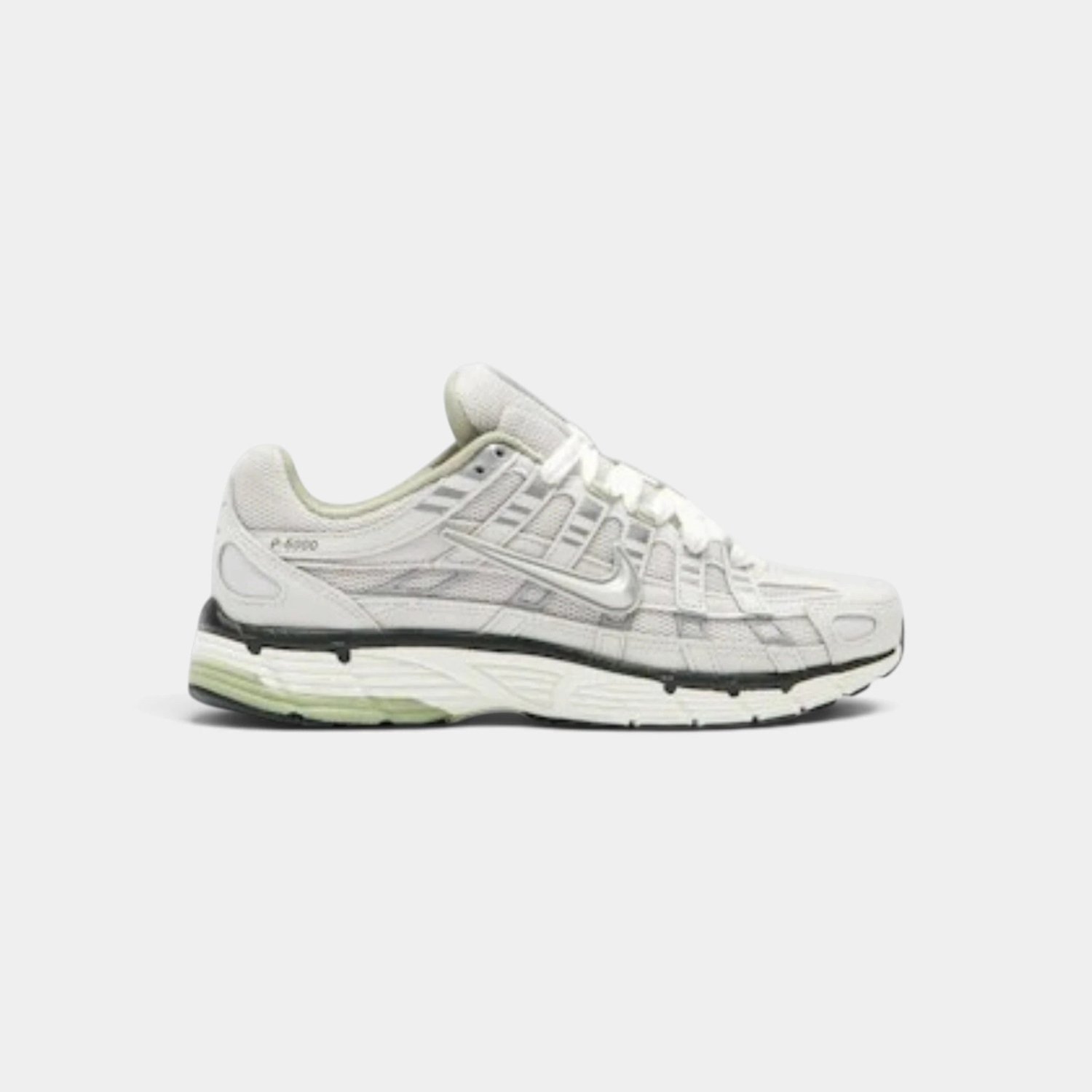 Nike P-6000 Platinum Tint Sail Groen
