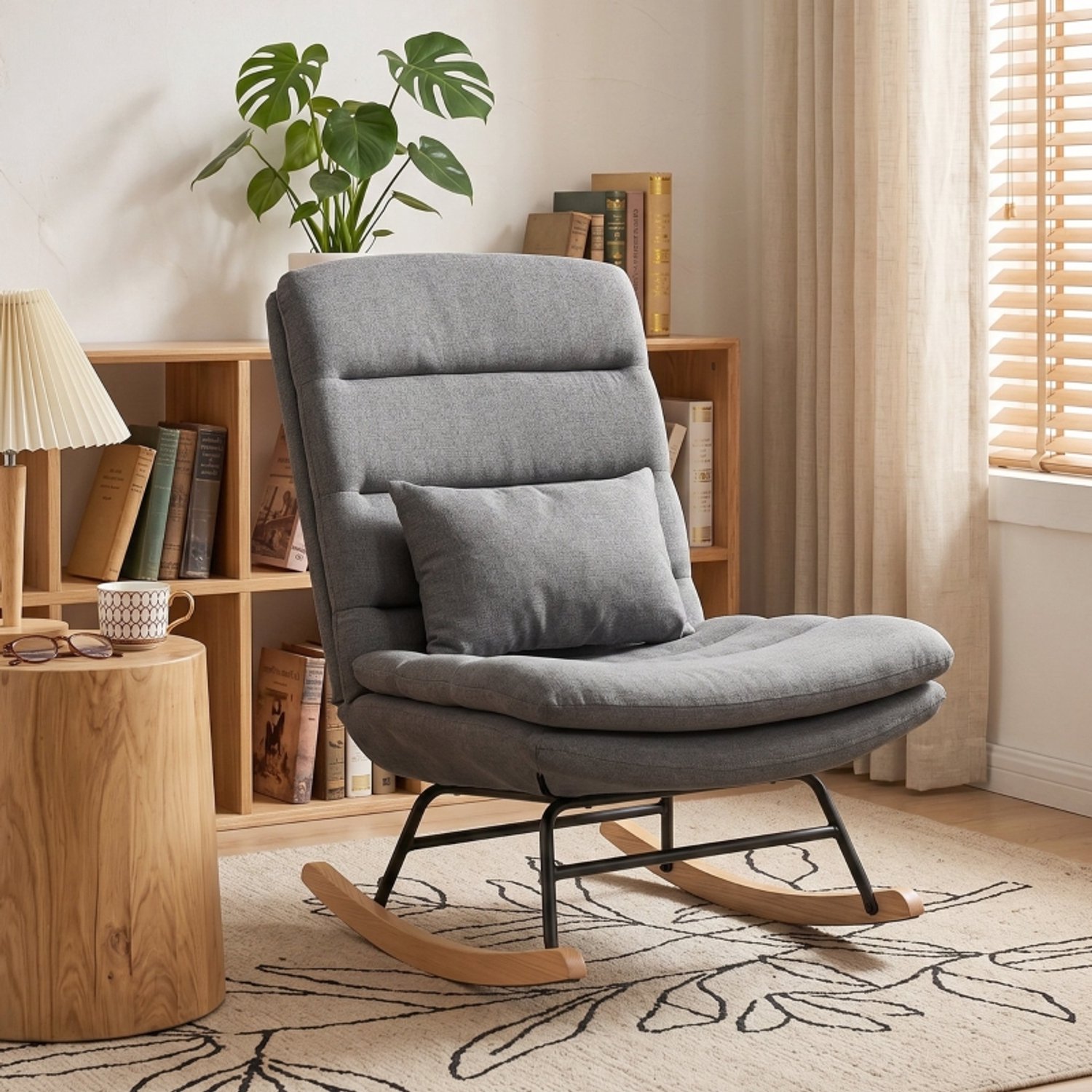 MEUNIQ Schommelstoel lichtgrijs met hoge rugleuning, lendekussen en brede gewatteerde zitting – fauteuil zonder armleuningen voor woonkamer of leeshoek