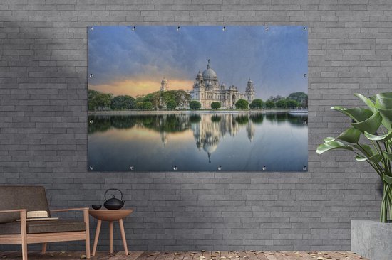 Décoration murale Ciel coloré au-dessus d'un immeuble de la ville indienne de Calcutta - 180x120 cm - Poster jardin - Toile jardin