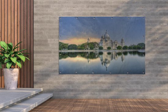 Décoration murale Ciel coloré au-dessus d'un immeuble de la ville indienne de Calcutta - 180x120 cm - Poster jardin - Toile jardin