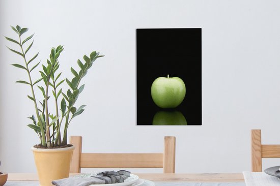 Canvas Schilderij Granny Smith op een zwarte achtergrond - 20x30 cm - Wanddecoratie