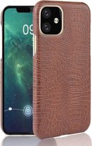 Voor iPhone 11 schokbestendige krokodiltextuur pc + PU-hoes (bruin)