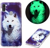 Voor Samsung Galaxy A11 Lichtgevende TPU zachte beschermhoes (Starry Sky Wolf)