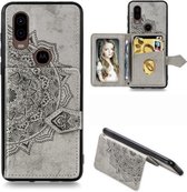 Voor Motorola P40 Mandala Reliëf Magnetische Doek PU + TPU + PC Case met Houder & Kaartsleuven & Portemonnee & Fotolijst & Riem (Grijs)