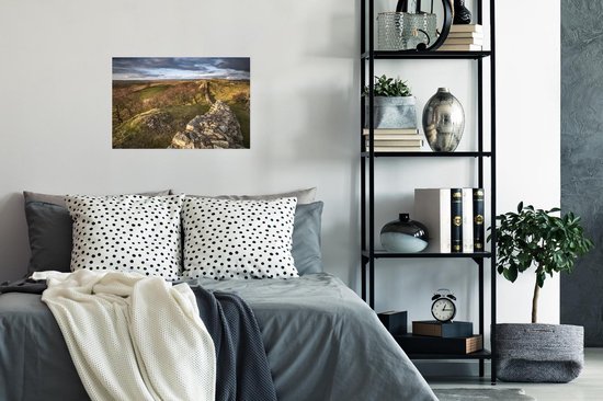 Dark sky over Hadrian's Wall in England Poster 30x20 cm - small - Tirage photo sur Poster (décoration murale salon / chambre)