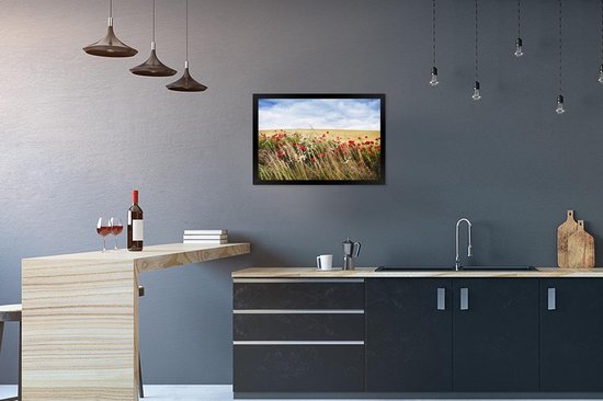 Photo encadrée - Champ de fleurs sous le ciel bleu cadre photo noir sans passe partout 60x40 cm - Affiche encadrée (Décoration murale salon / chambre)