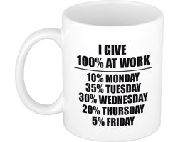 I give 100 percent at work mok / beker - werkinzet op kantoor / kantoorhumor - cadeau collega / werknemer