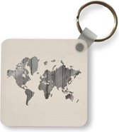 Sleutelhanger - Uitdeelcadeautjes - Wereldkaart - Hout - Grijs - Plastic